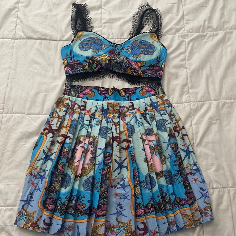 Never worn 2piece